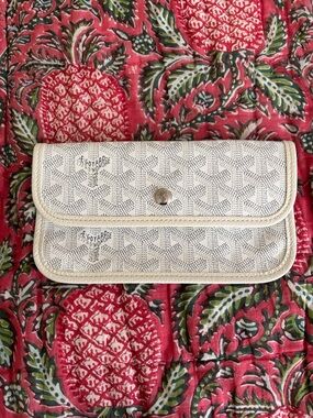 Goyard White Canvas Pouch/ Wallet